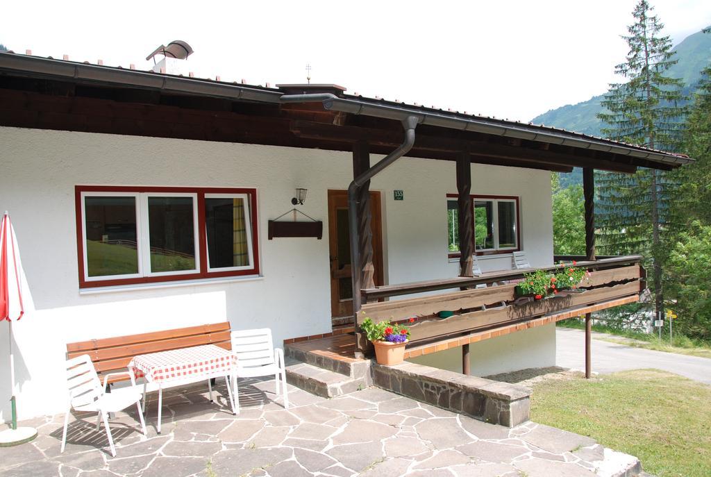 Ferienwohnung Pension Tirol Bichlbach Room photo